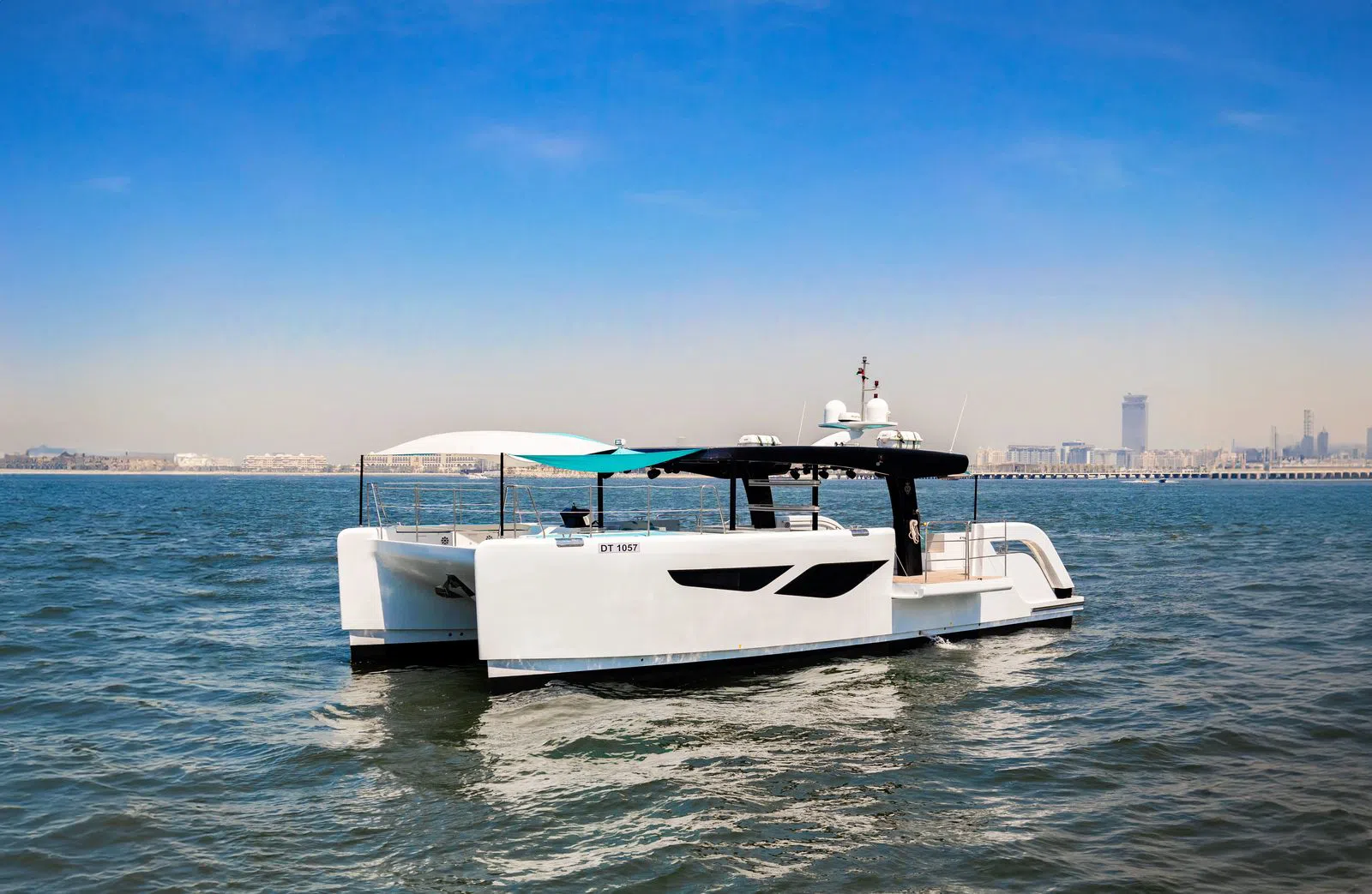 Sky Walker Yachts, Dubai