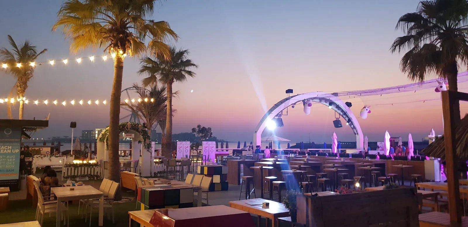 Zero Gravity — Friday Brunch, Dubai