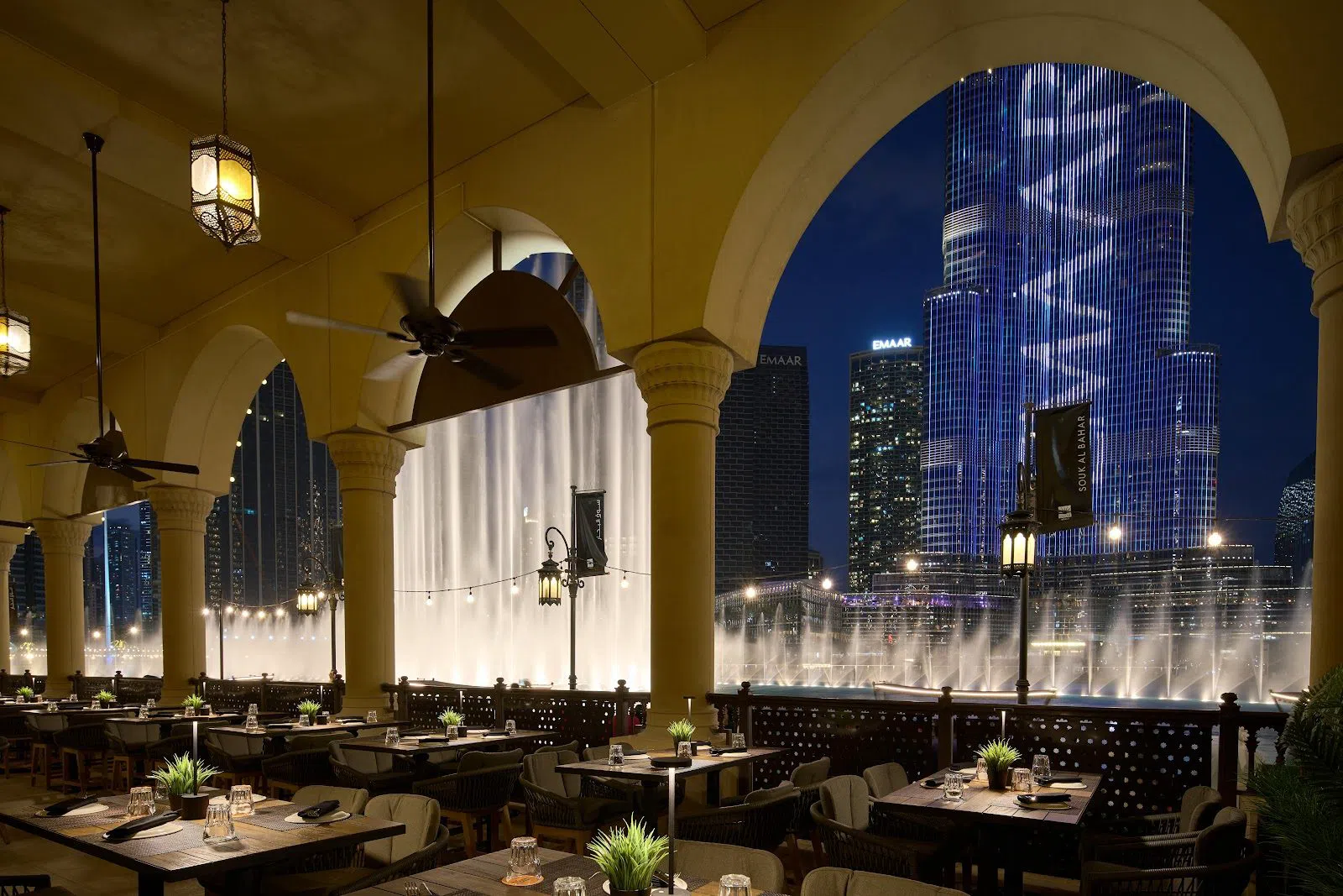 The Tap House Downtown (Souk Al Bahar), Dubai